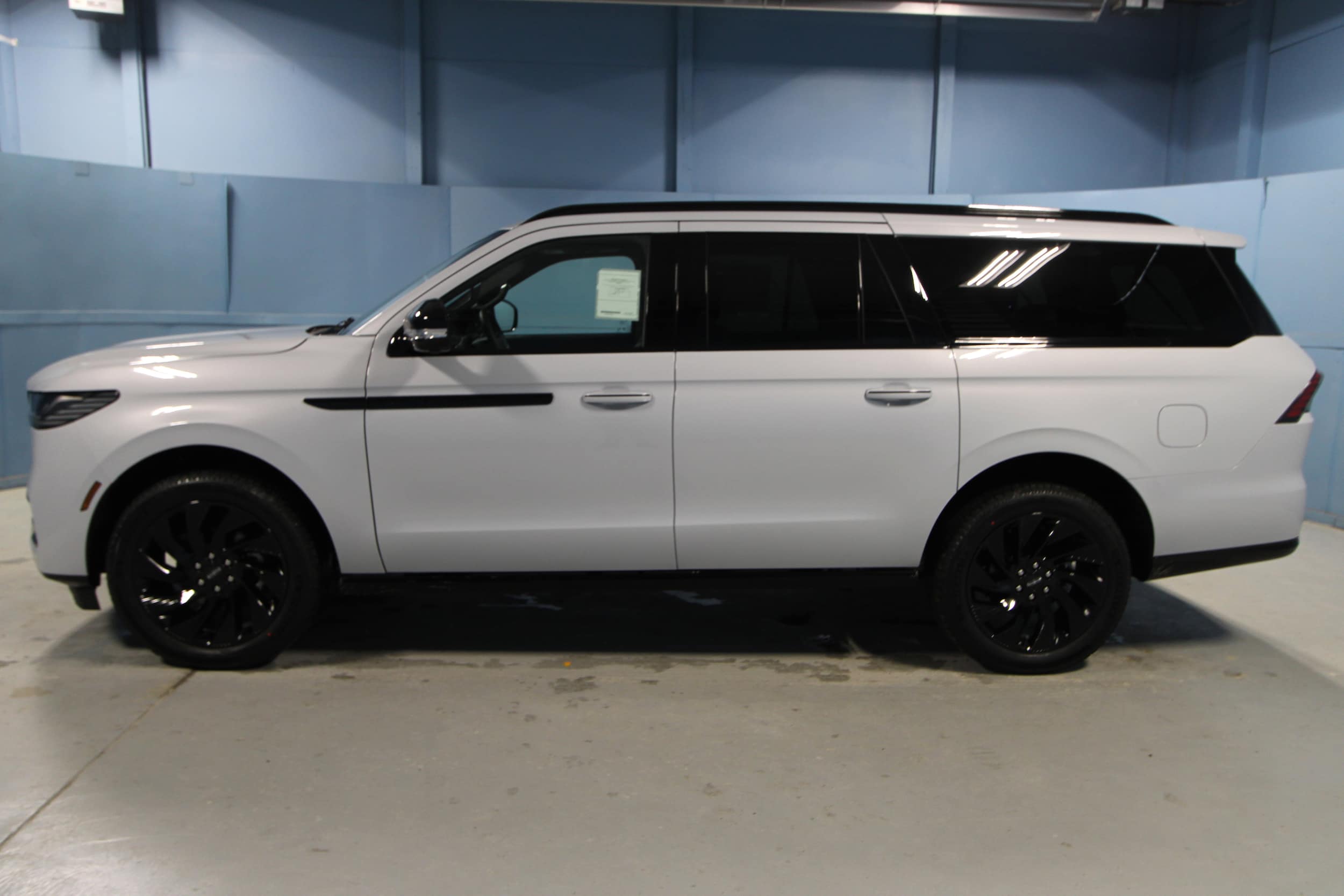 2026 Lincoln Navigator Reserve L - Photo 27