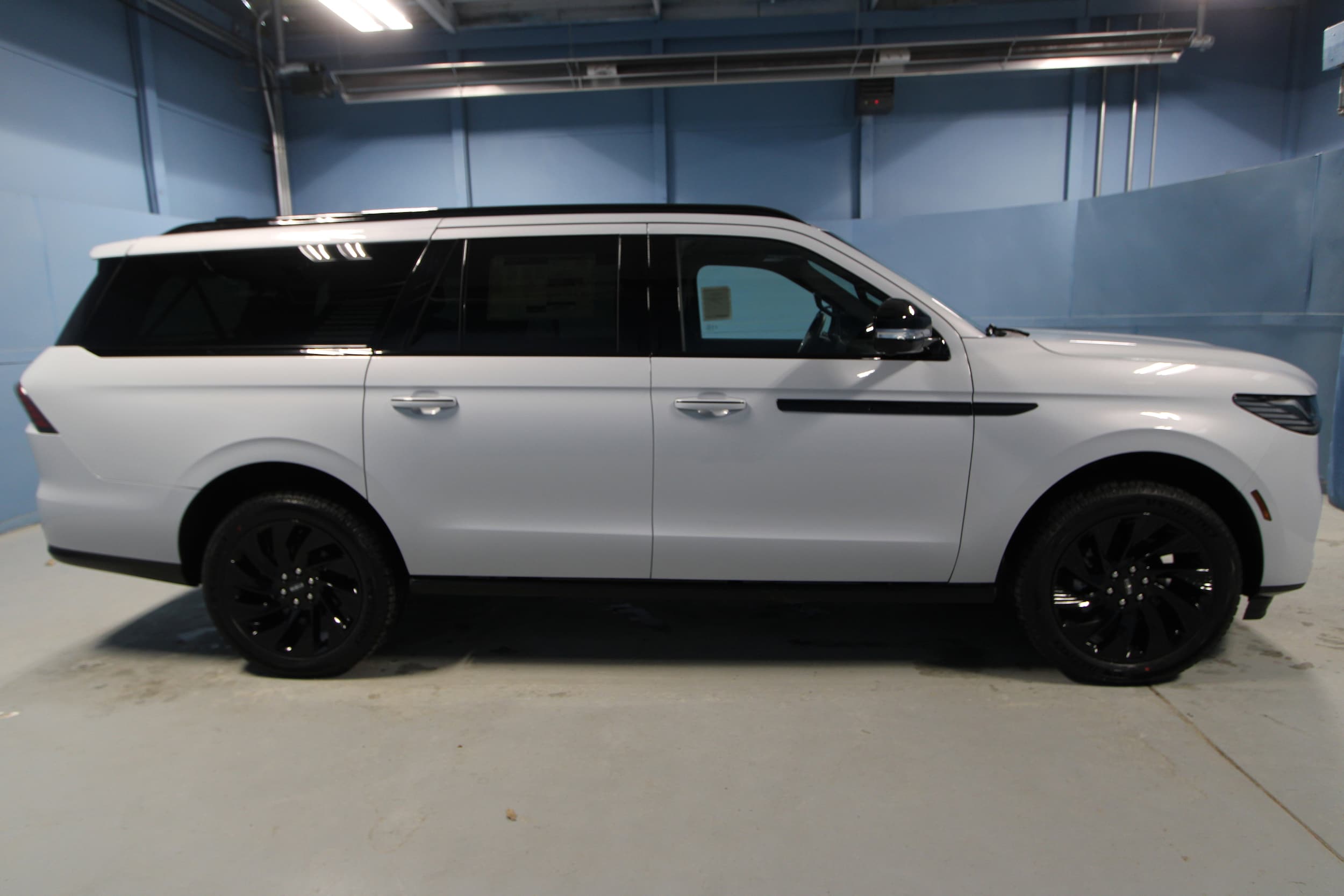 2026 Lincoln Navigator Reserve L - Photo 31