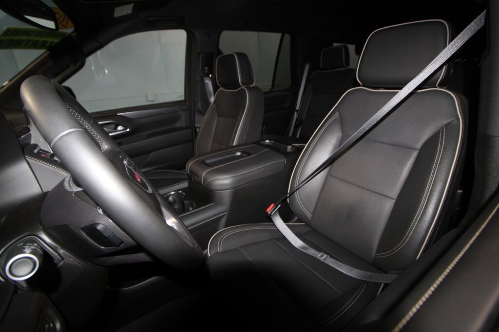 Used 2024 GMC Yukon SLT 4D Sport Utility