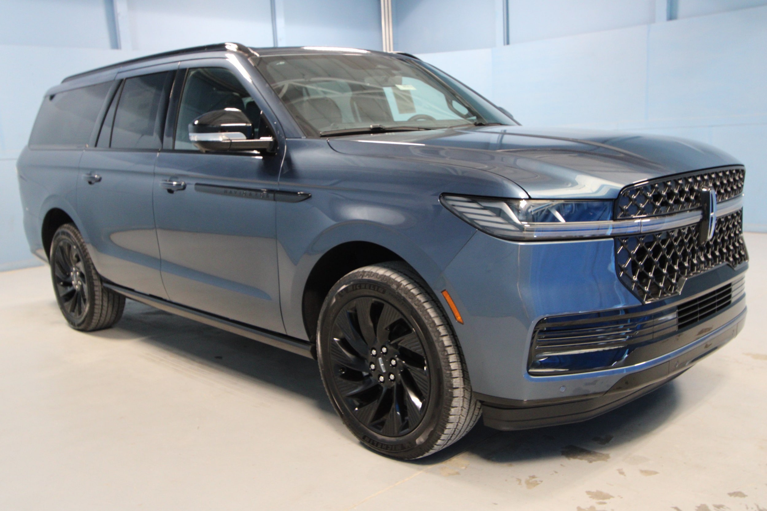 2027 Lincoln Navigator L