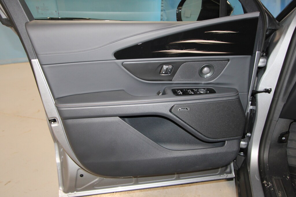 New 2026 Lincoln Nautilus Premiere SUV