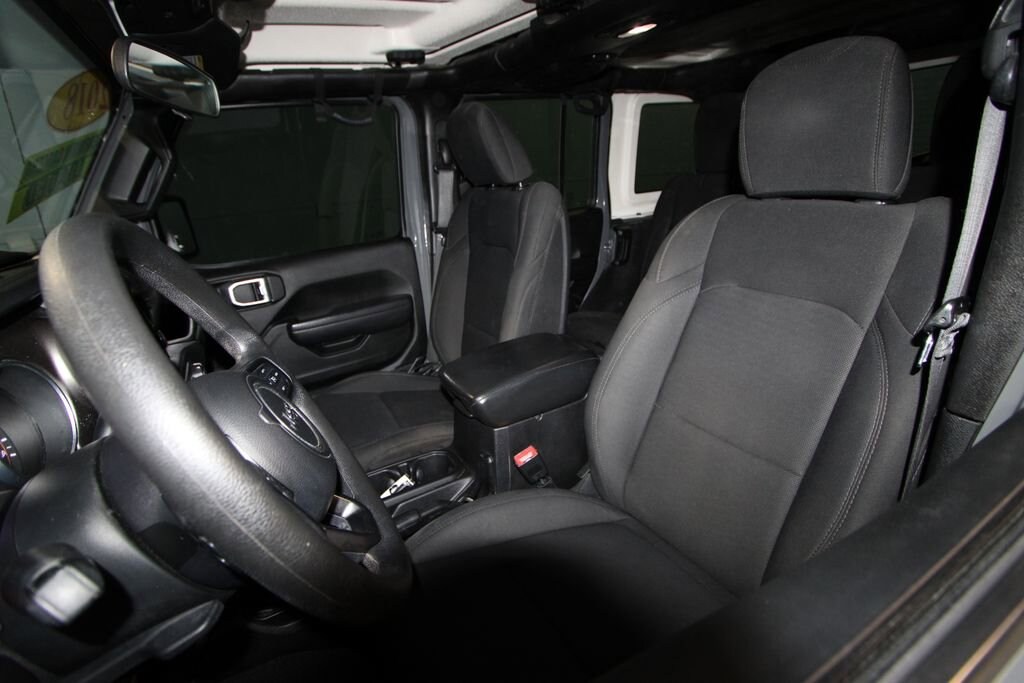 Used 2018 Jeep Wrangler Unlimited Sport 4D Sport Utility