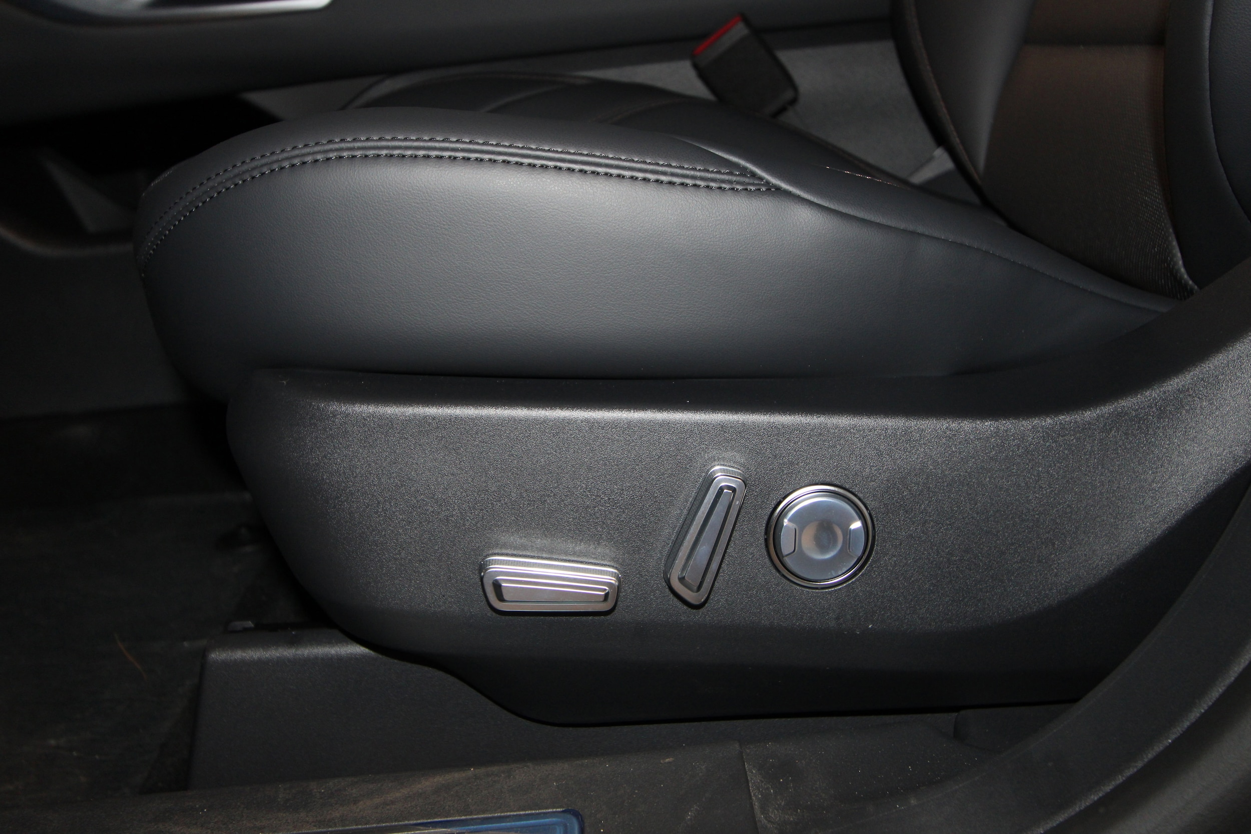 2026 Lincoln Nautilus Premiere - Photo 7