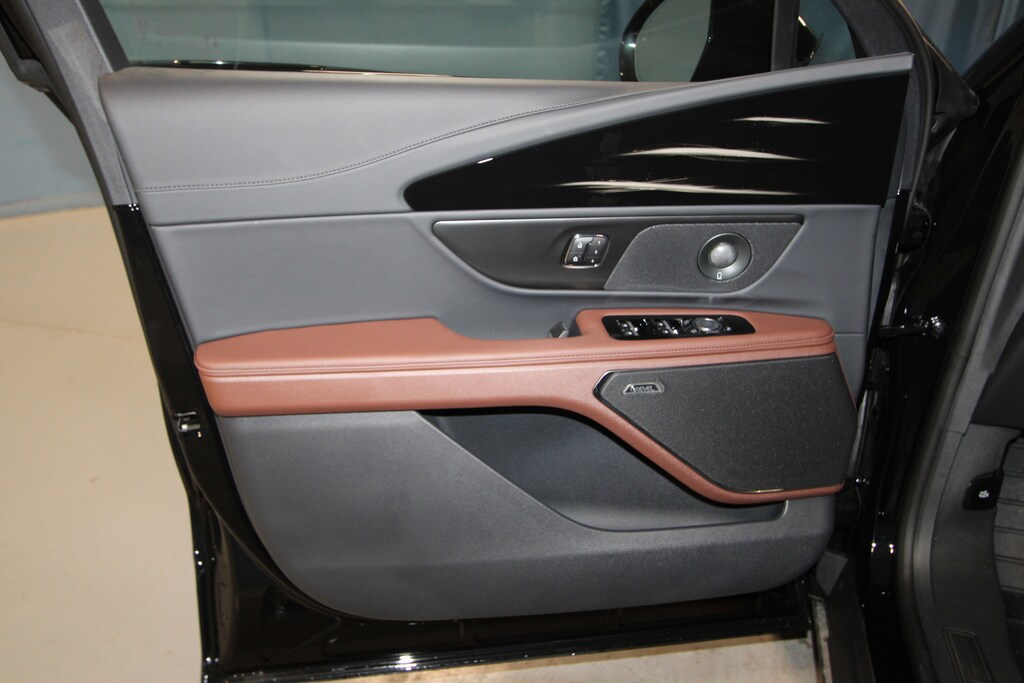 New 2026 Lincoln Nautilus Reserve SUV