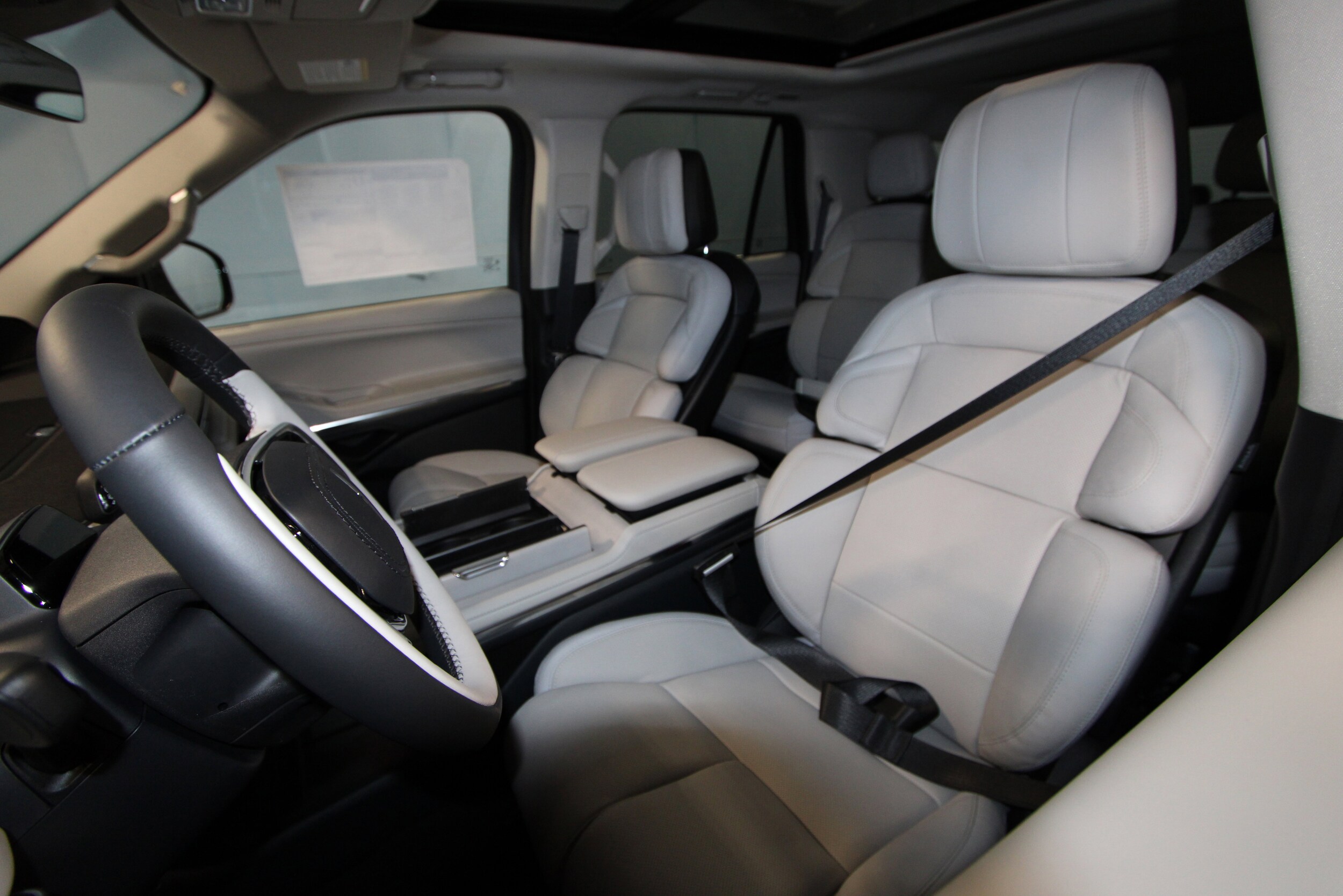 2025 Lincoln Navigator Reserve photo 4