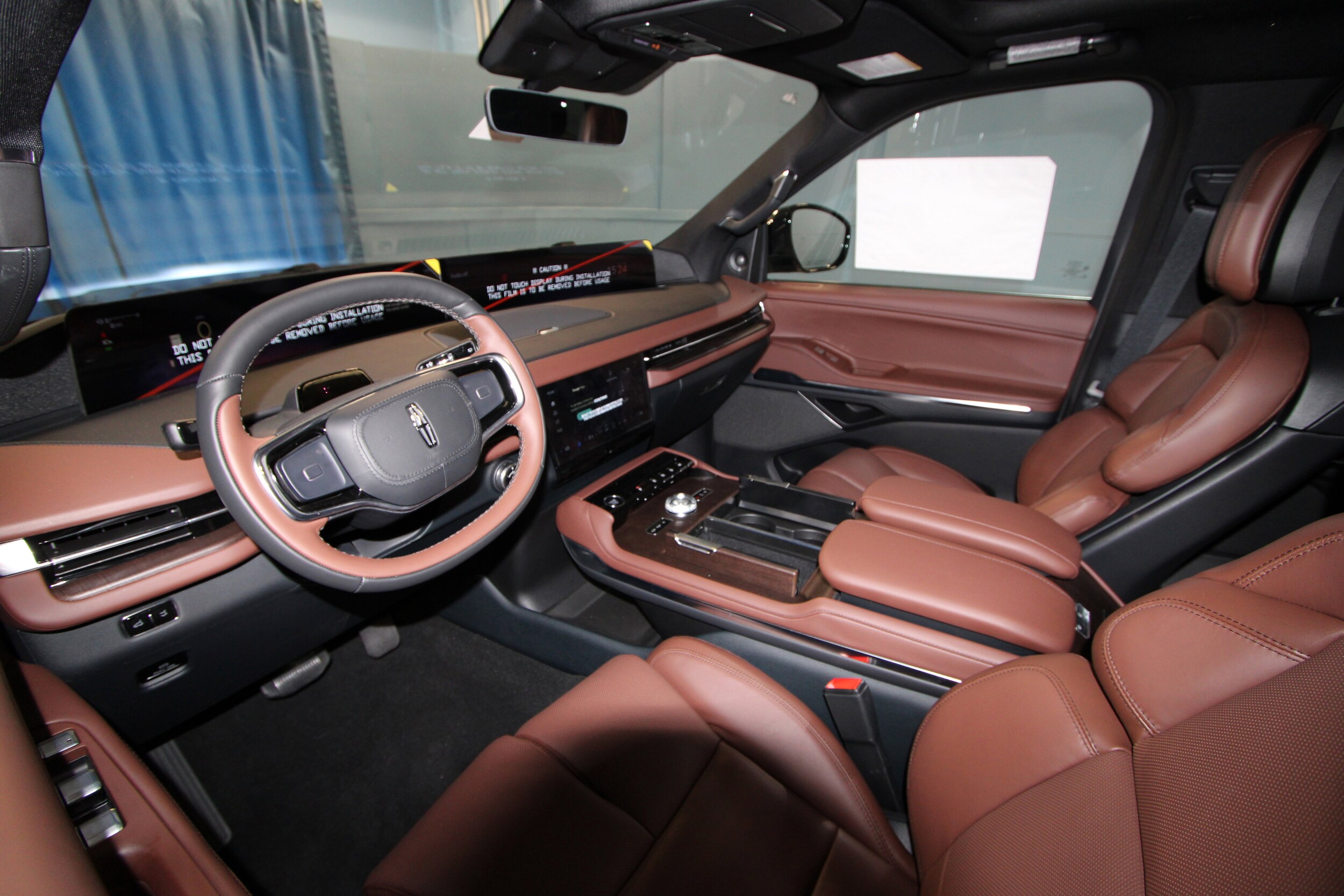 2025 Lincoln Navigator Reserve photo 3