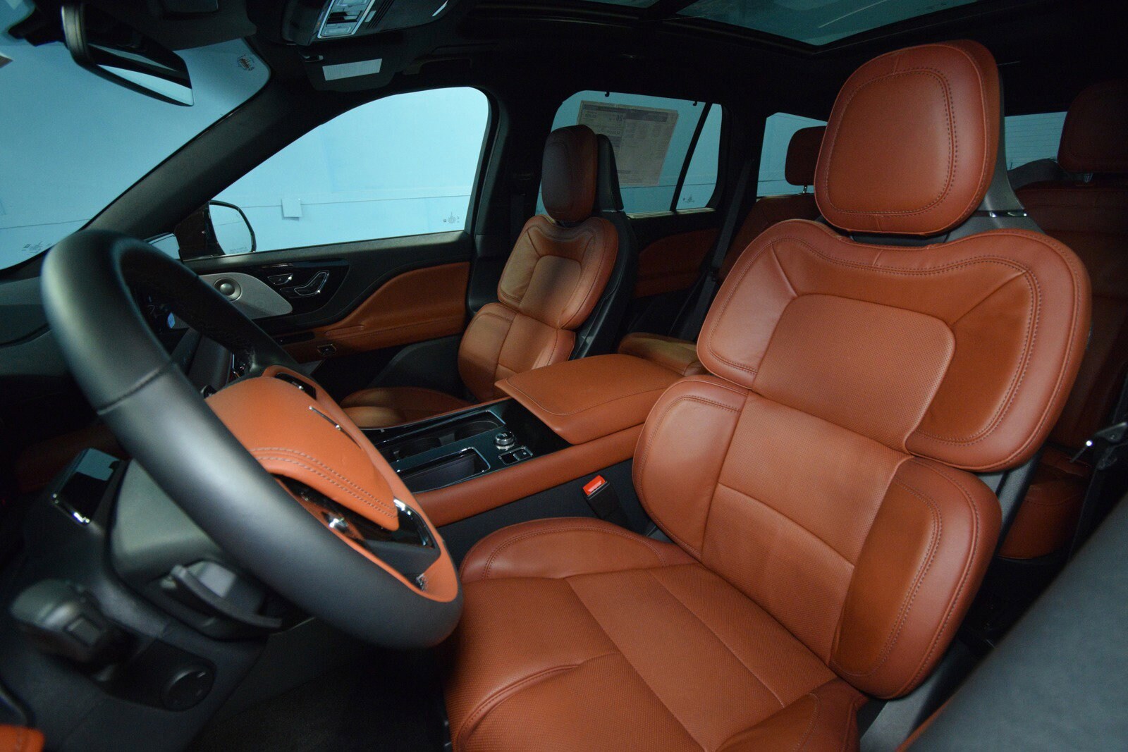 2025 Lincoln Aviator Reserve photo 4