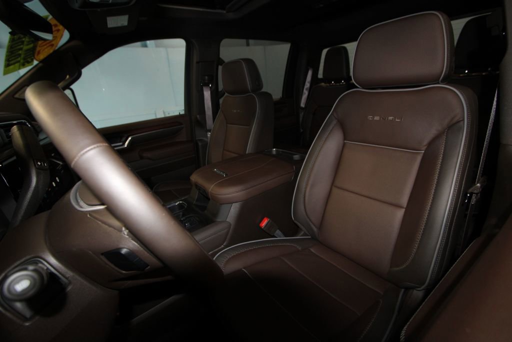 2025 Gmc Sierra HD Denali photo 3