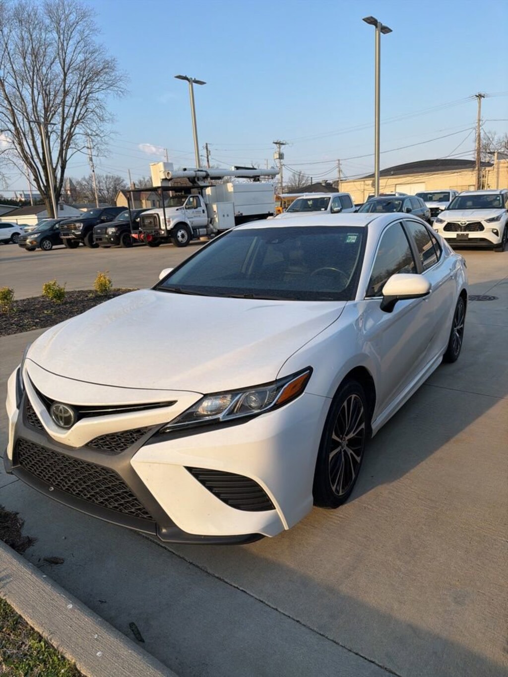 Used 2018 Toyota Camry L 4D Sedan