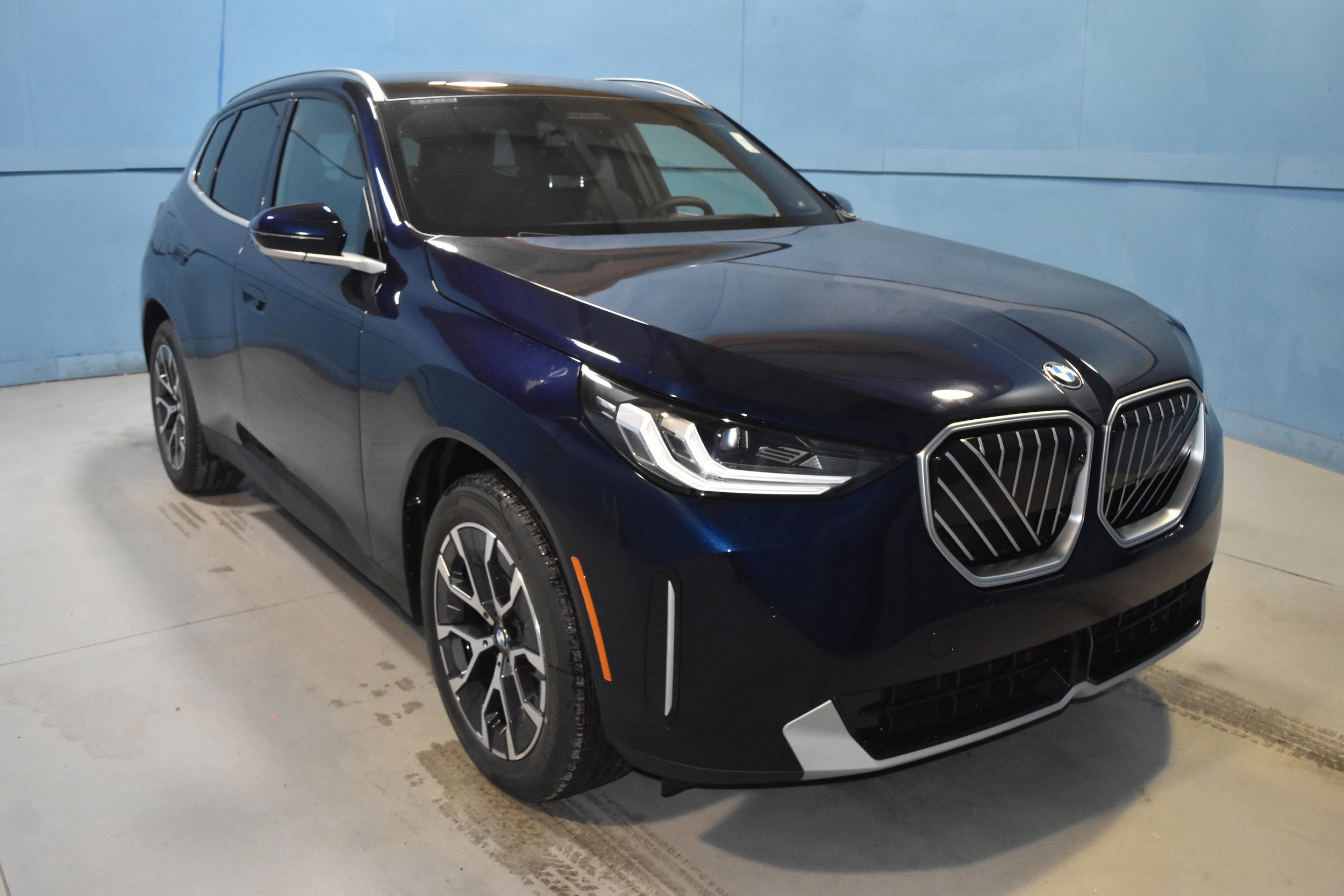 2026 BMW X3 30's photo