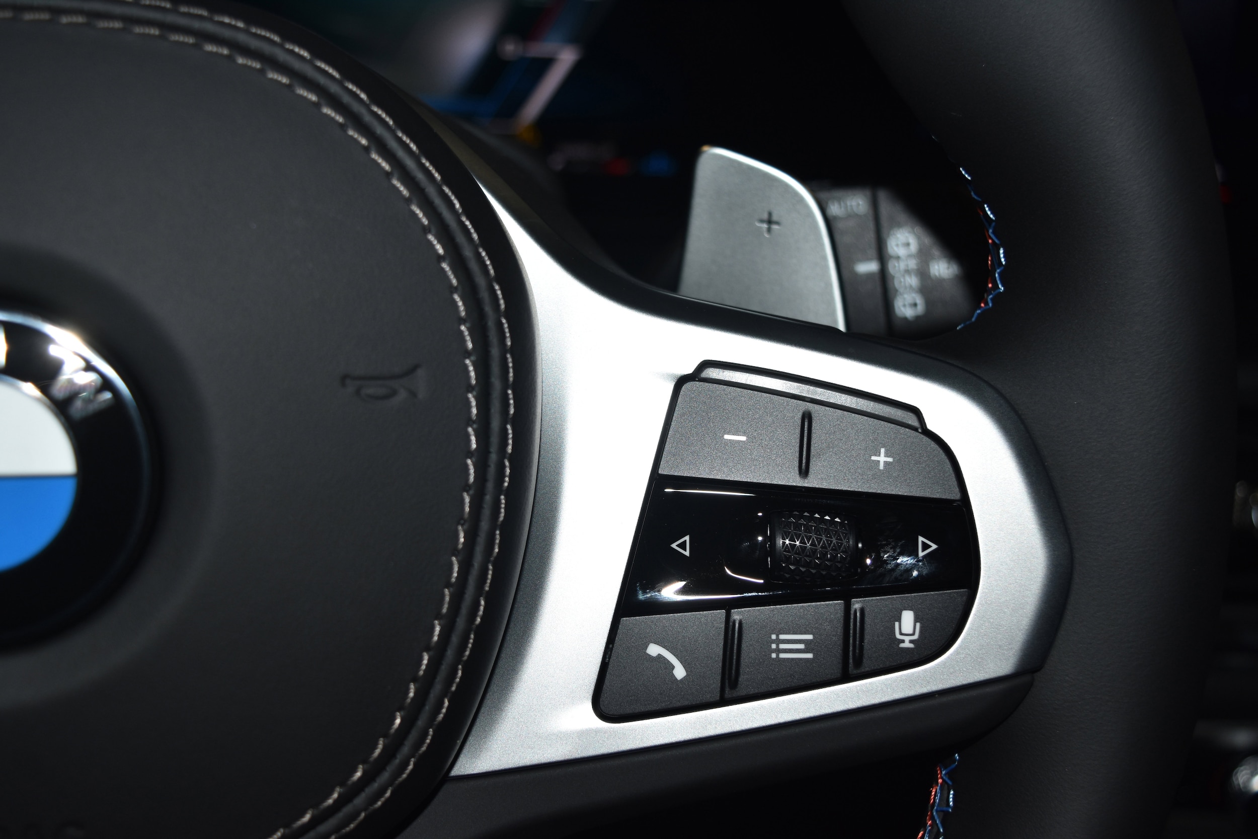 2026 BMW X7 M60i - Photo 9