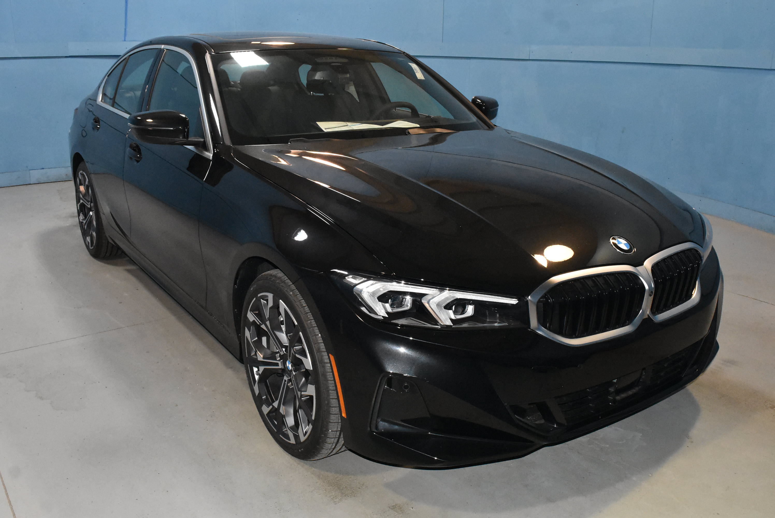  BMW 330i
