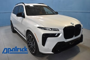 2025 BMW X7 M60i 4D Sport Utility
