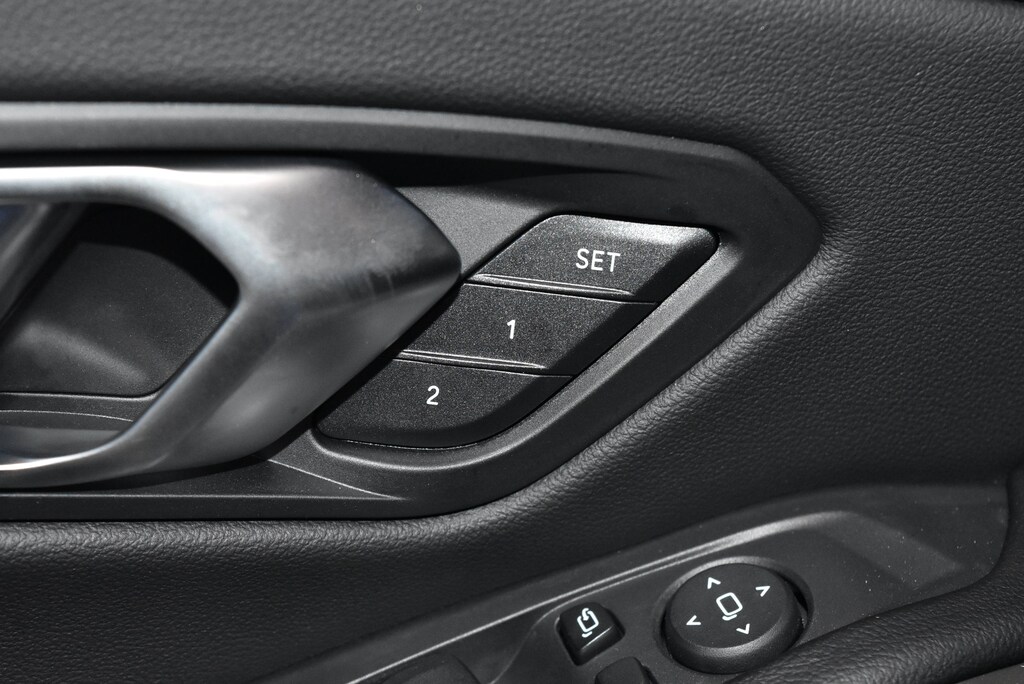 New 2026 BMW 330i xDrive Sedan