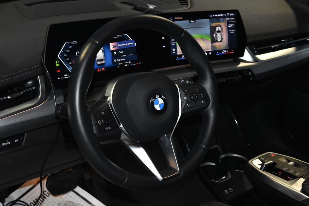 2025 Bmw X1 XDrive28i photo 3