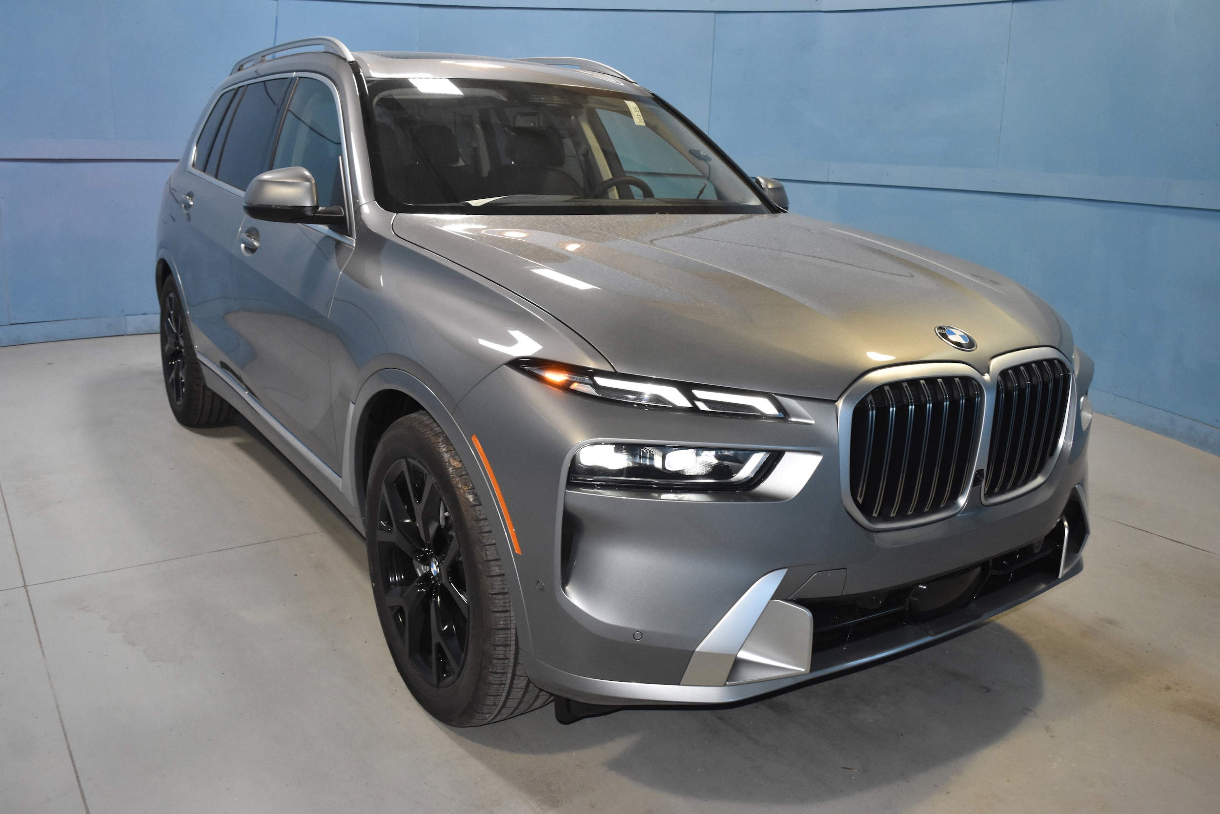 2026 BMW X7 xDrive40i's photo