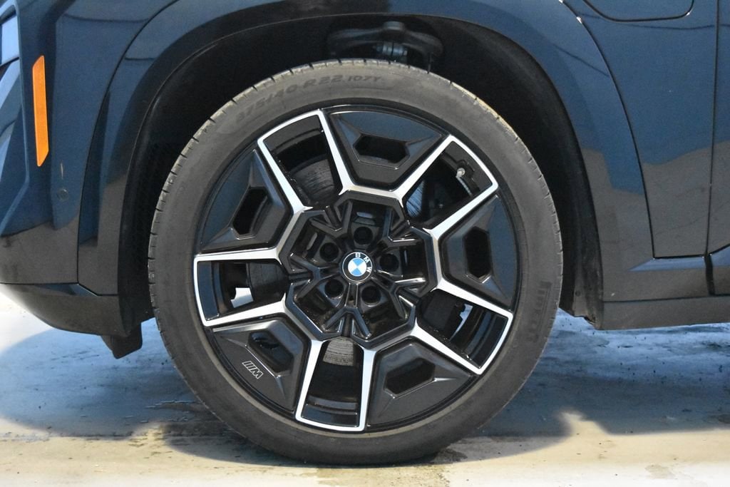 2024 BMW XM Base - Photo 24