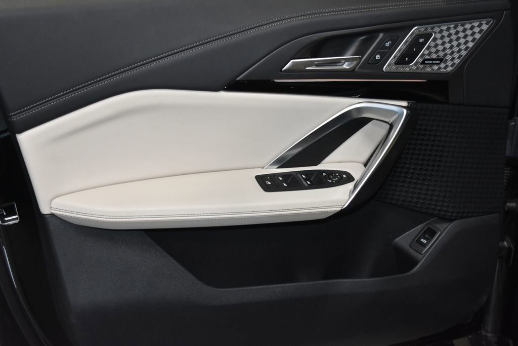 2023 Bmw X1 XDrive28i photo 3