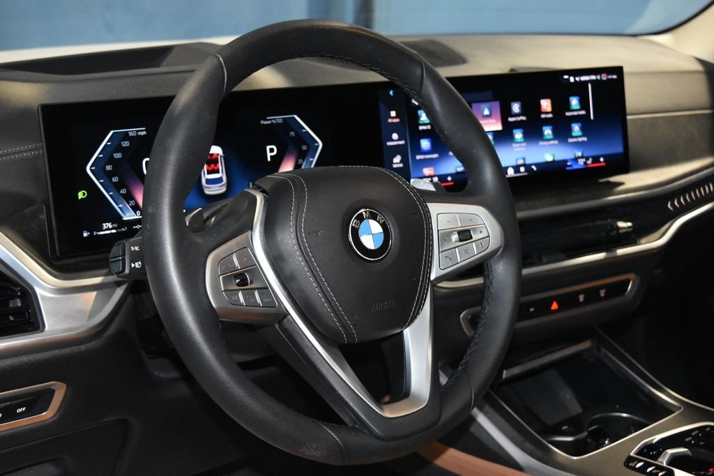 Used 2024 BMW X7 40i with VIN 5UX23EM06R9S12822 for sale in Evansville, IN
