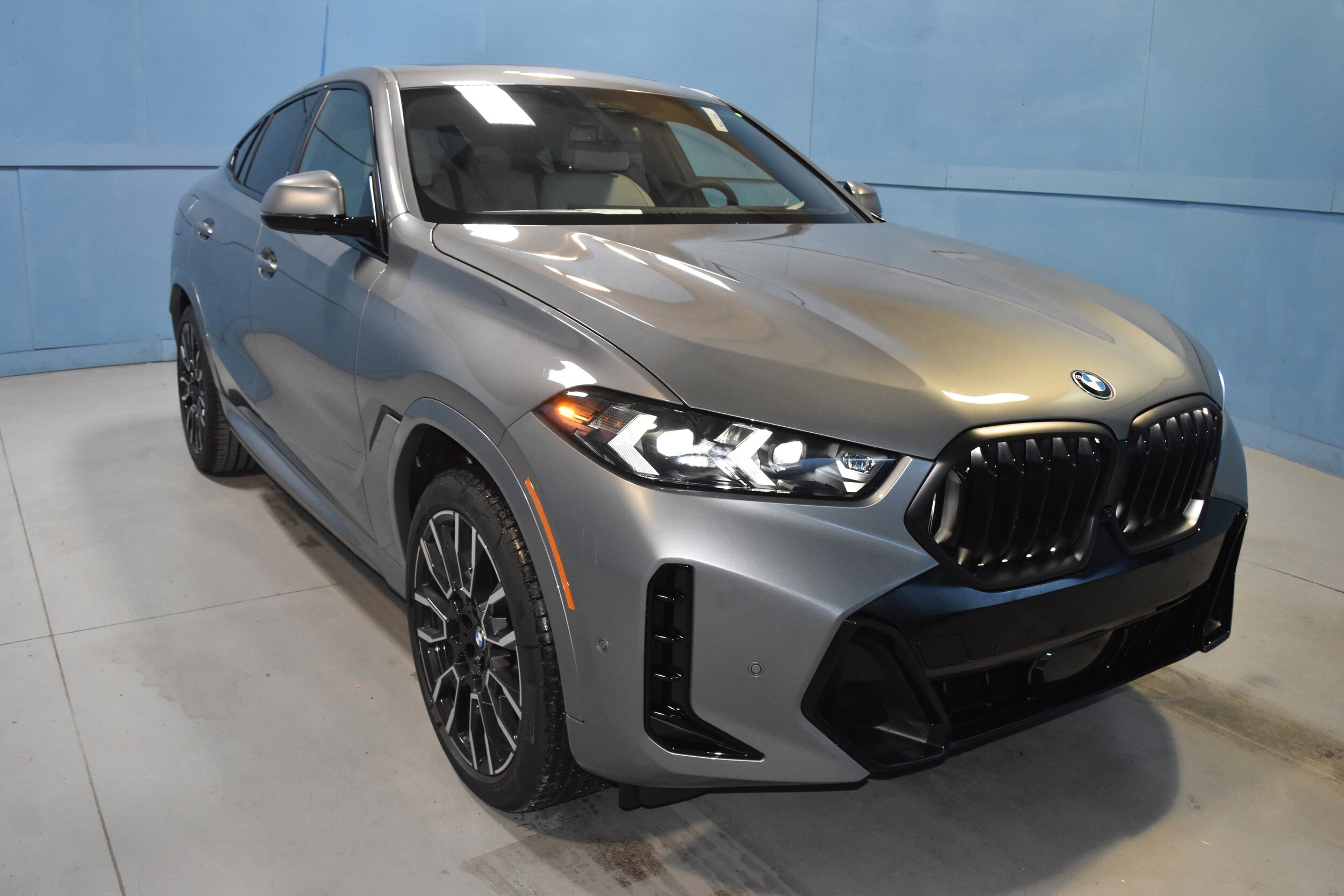 2026 Bmw X6 xDrive40i photo 2
