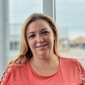 Staff member Adrienne Burdick from ID_d75bd8b47d72