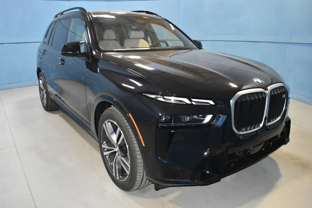 New 2026 BMW X7 M60i SUV