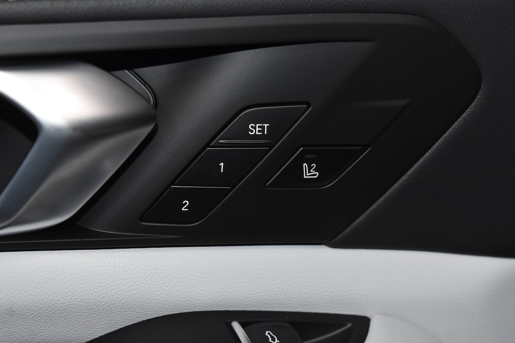New 2026 BMW X5 xDrive40i SUV