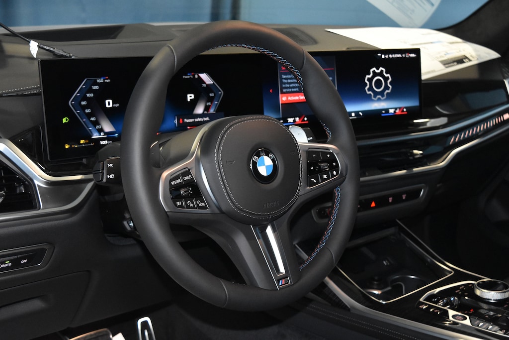 New 2026 BMW X7 M60i SUV