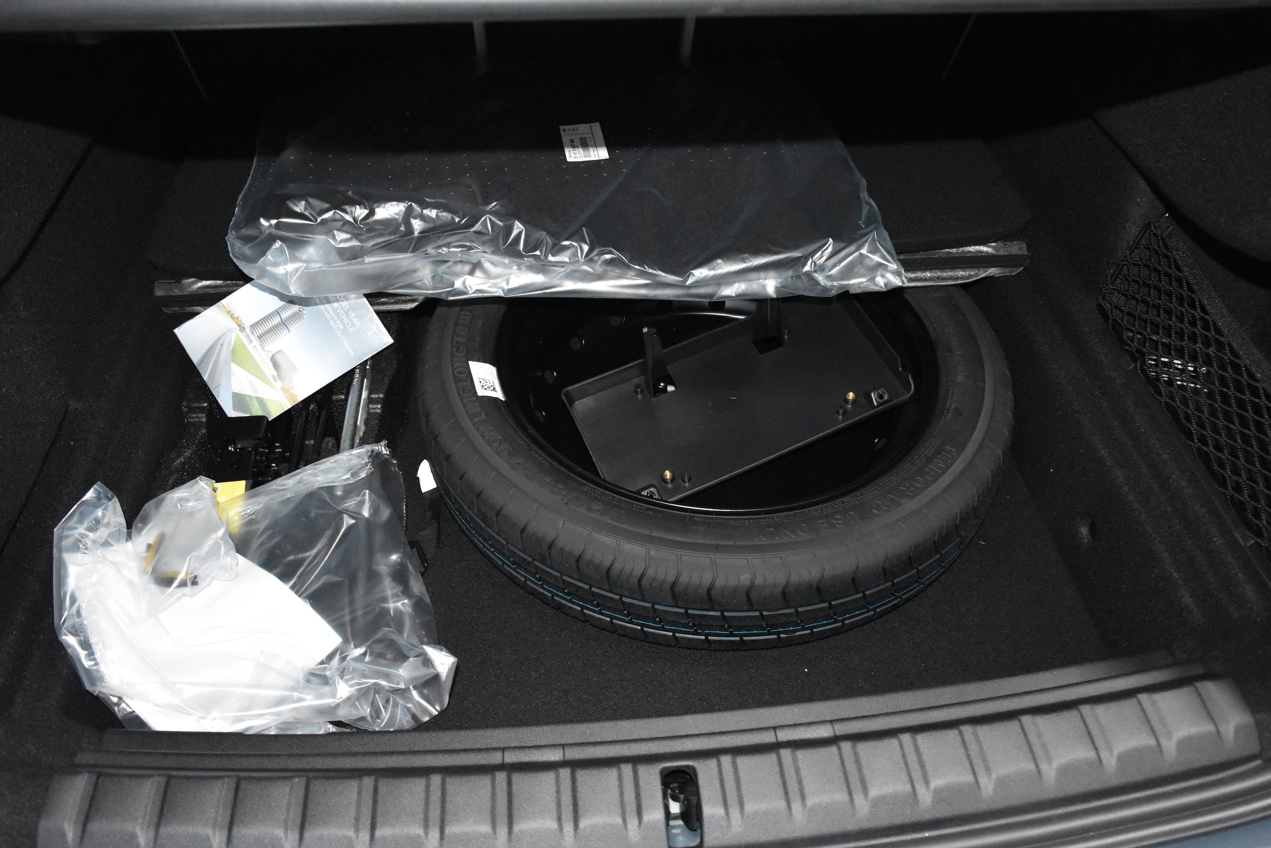 2026 BMW 2 Series 228 - Photo 26