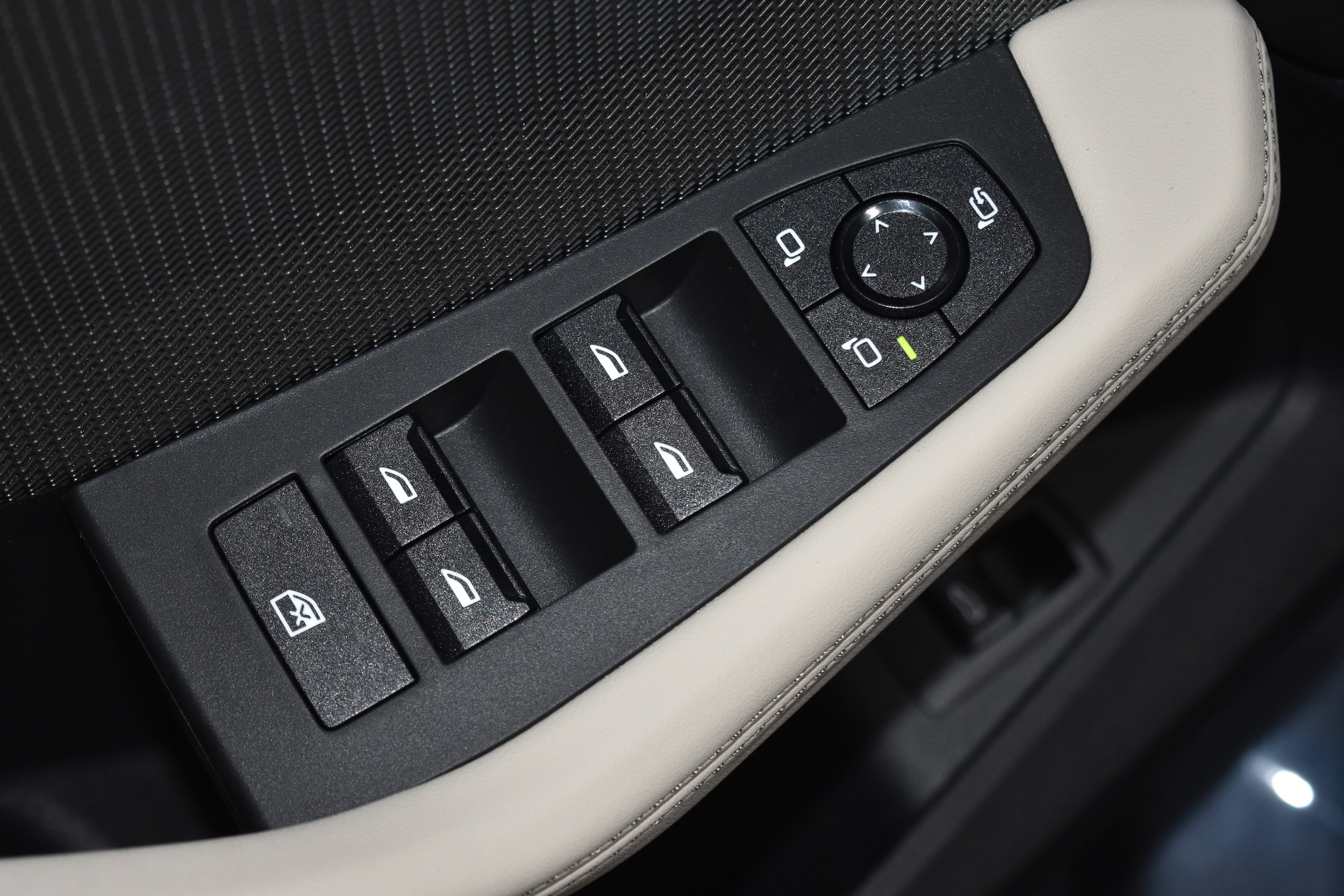 2026 BMW 2 Series 228 - Photo 5