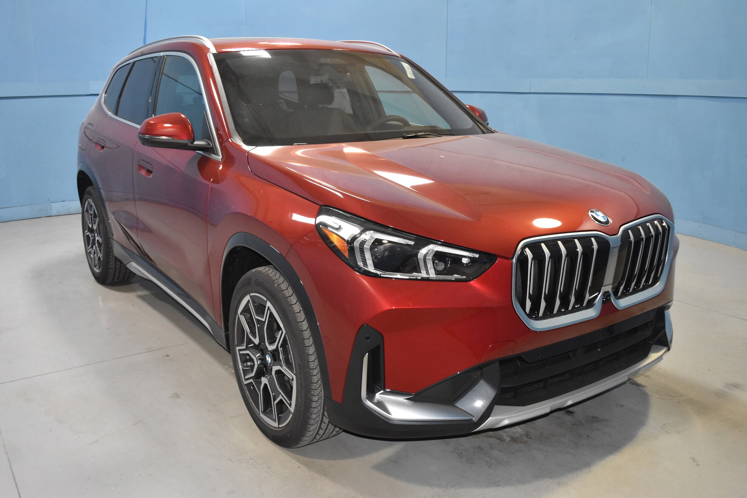 2026 Bmw X1 XDrive28i photo 2