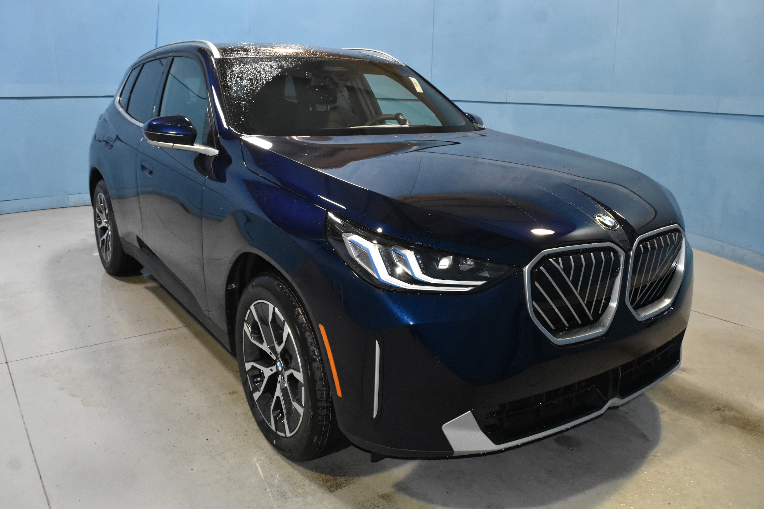 2026 BMW X3 30 XDRIVE's photo