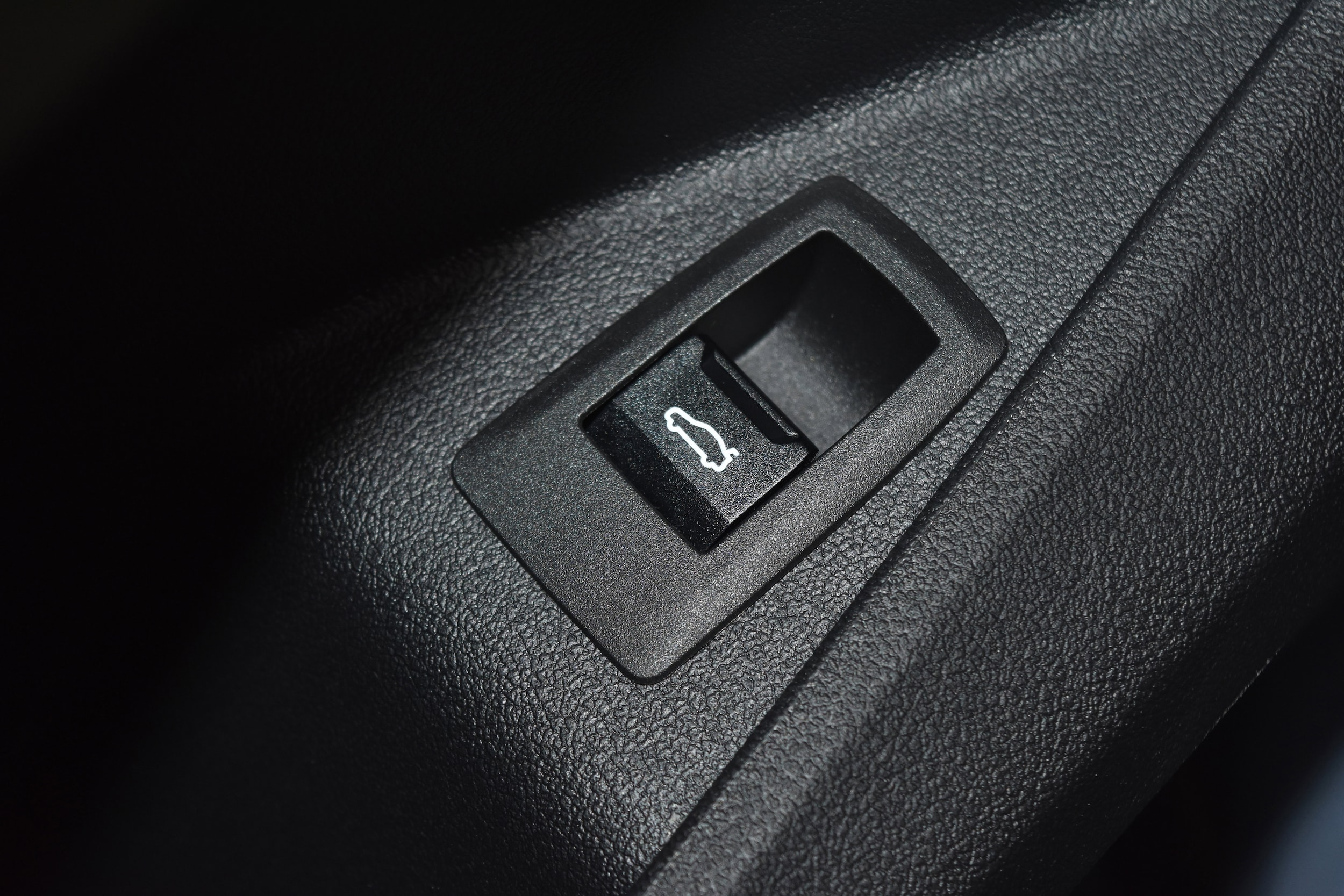 2026 BMW 2 Series 228 - Photo 6