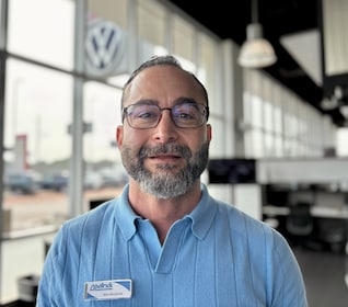 Staff member Alex Beydoun from ID_d75bd8b47d72