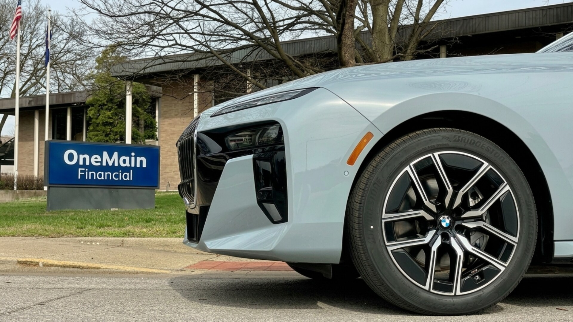 OneMain Financial Benefits at D-Patrick BMW