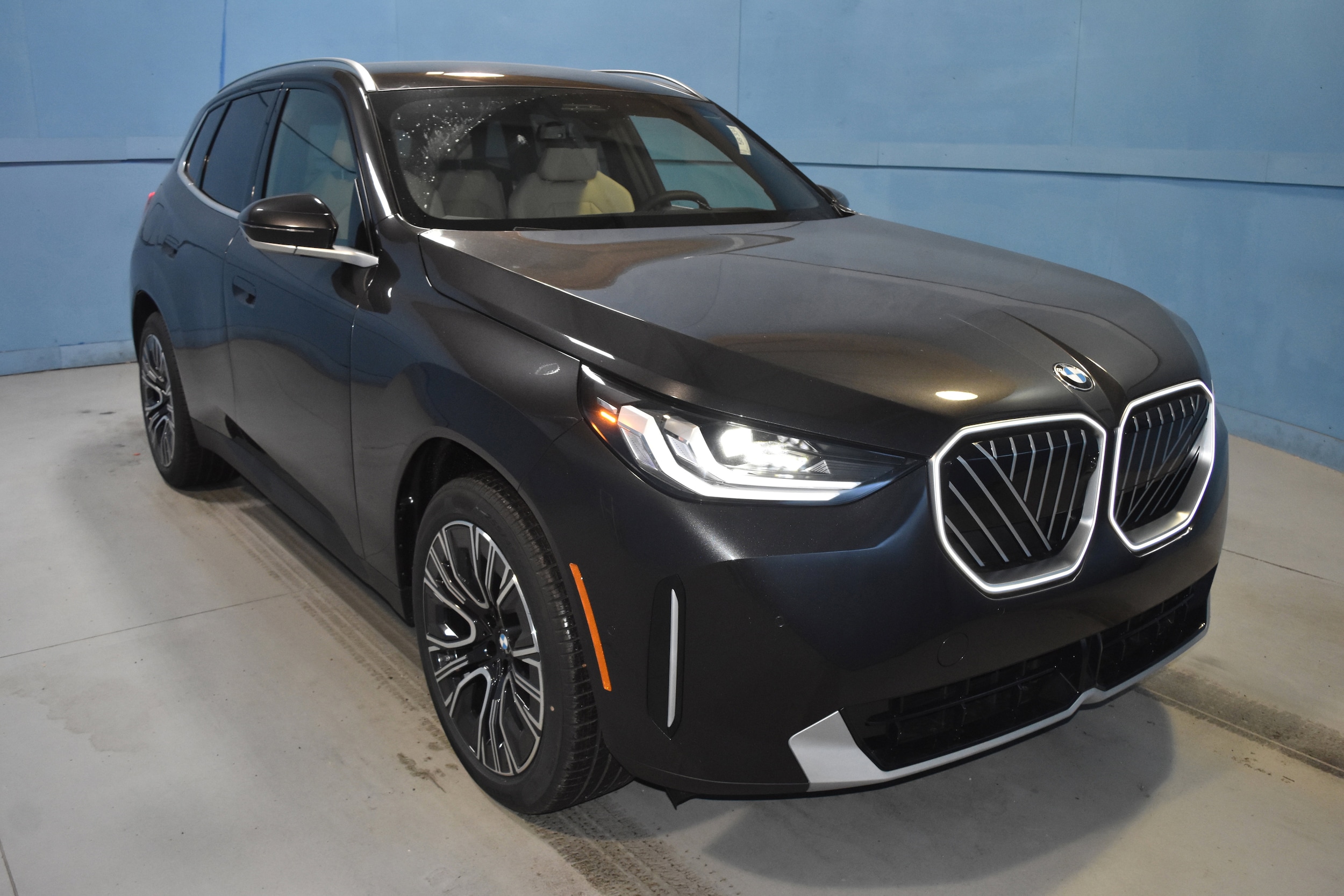 2026 BMW X3 30's photo