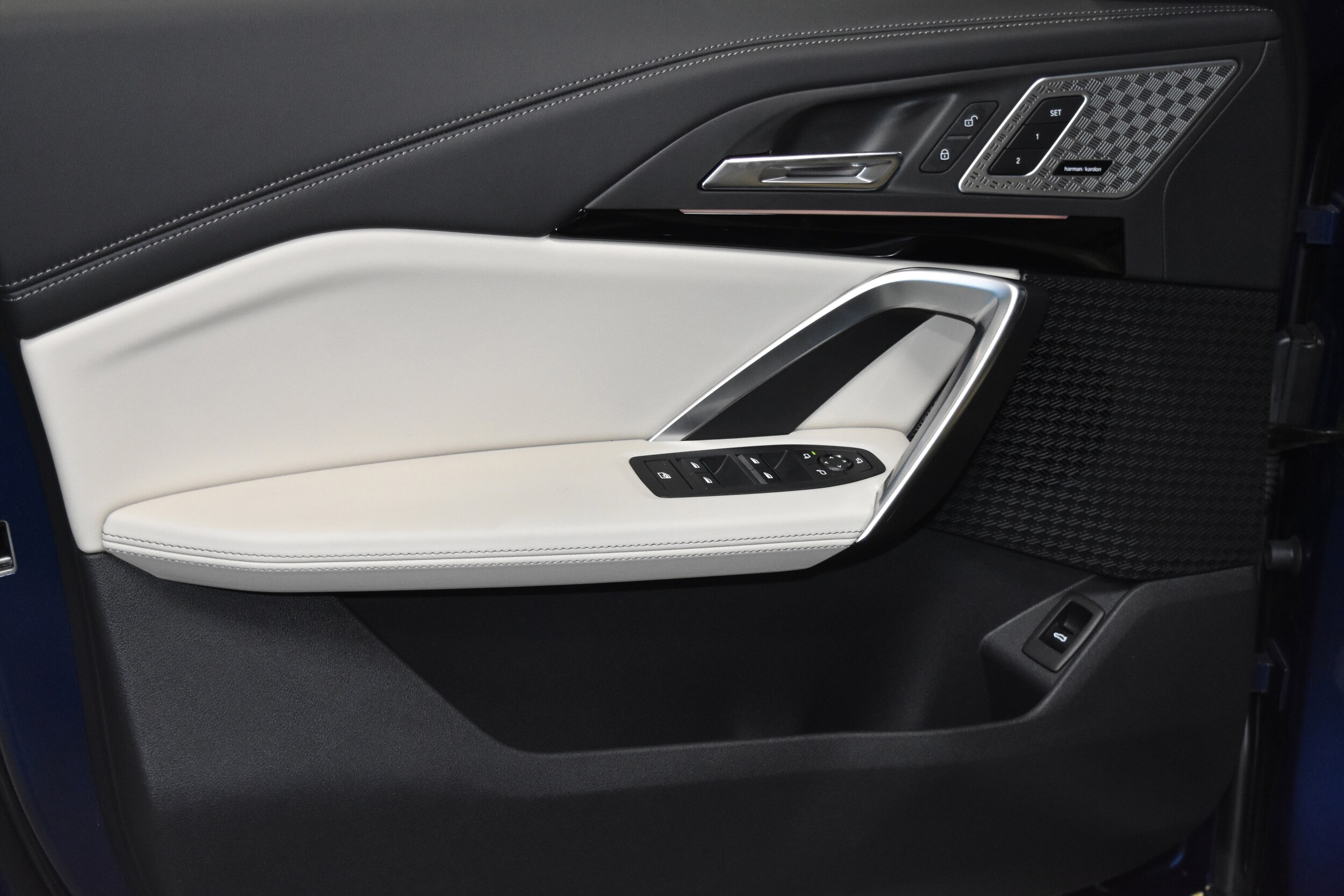 2025 Bmw X1 XDrive28i photo 4