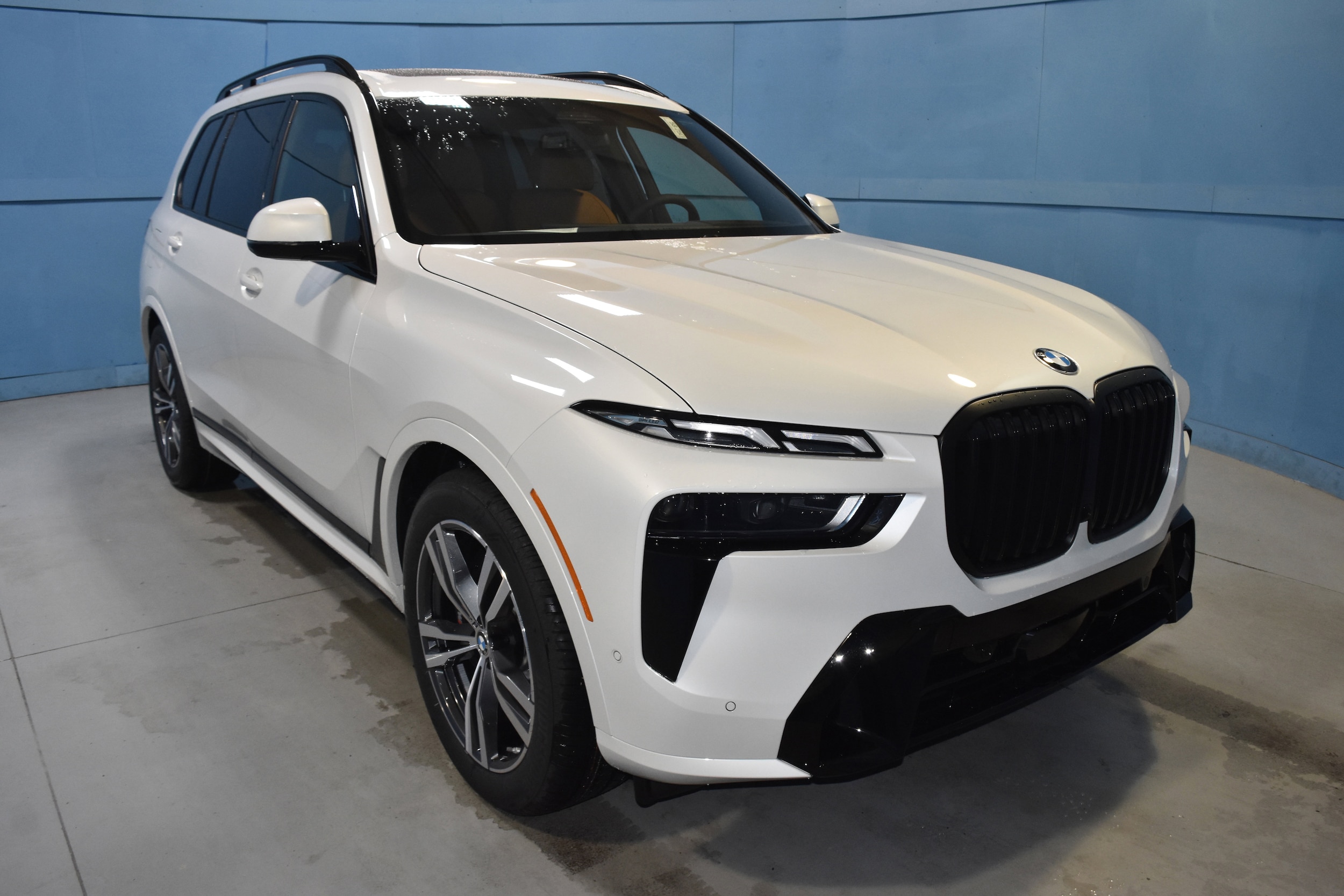 2026 BMW X7 40i's photo