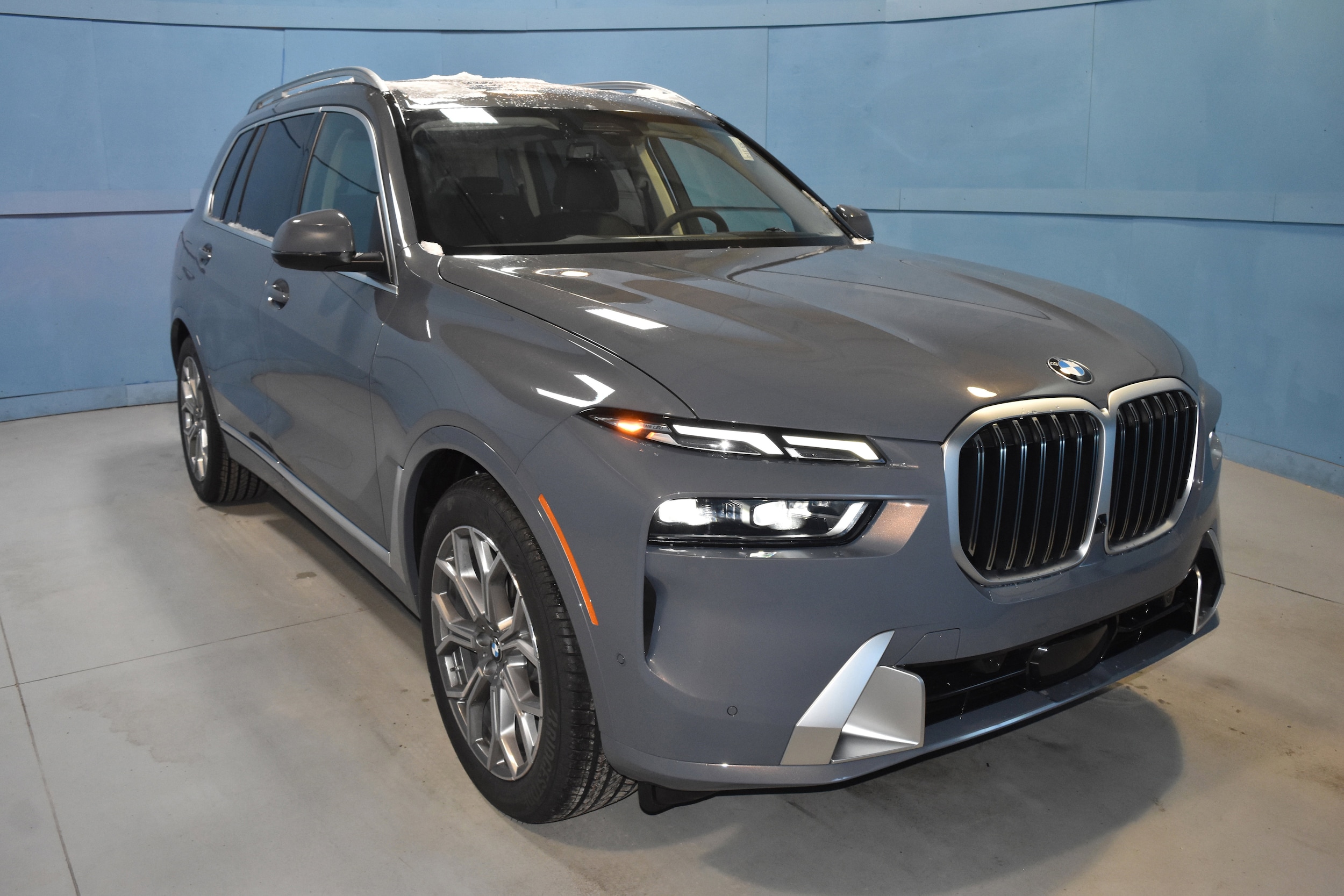 2026 BMW X7 40i's photo