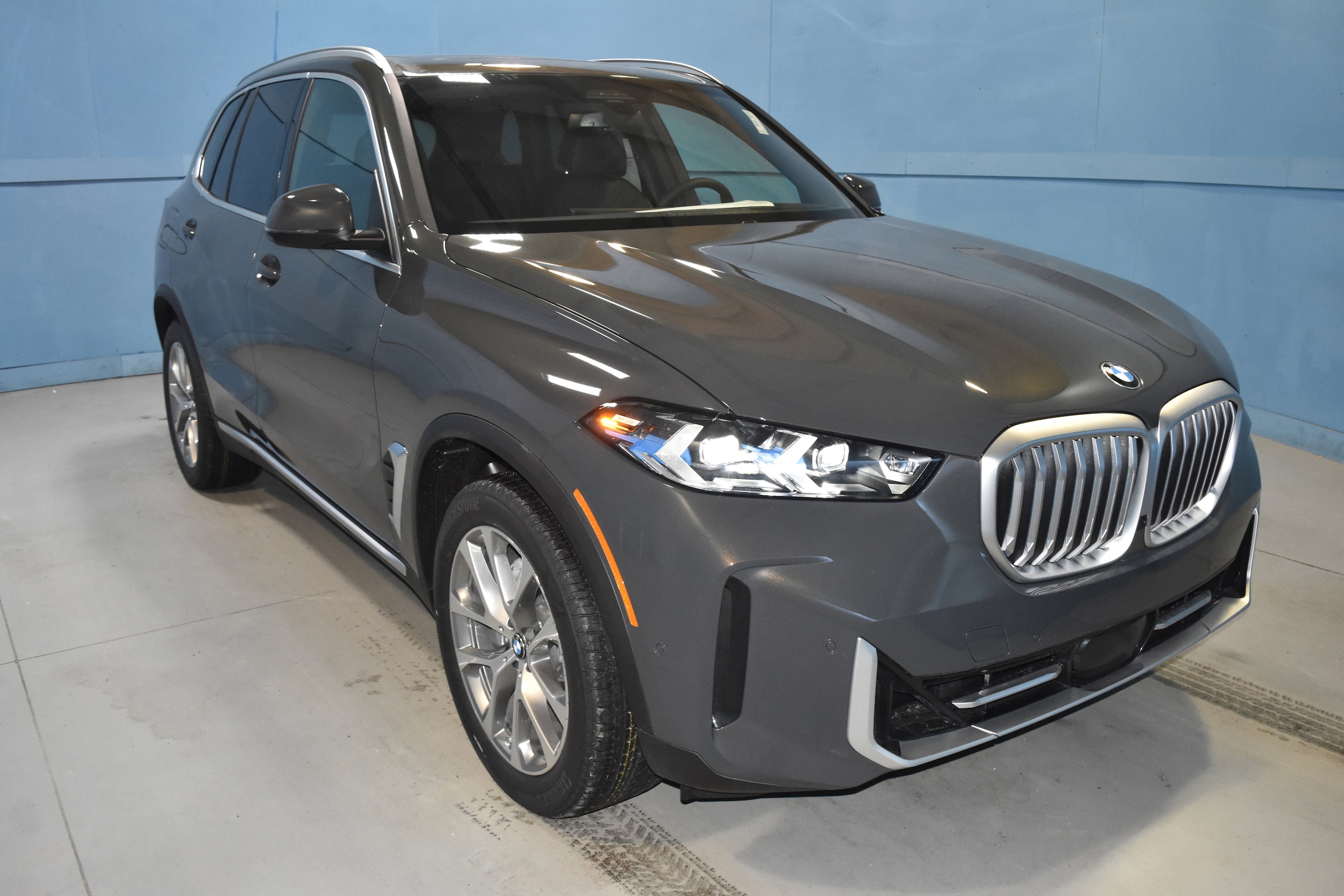 2026 BMW X5 40i's photo