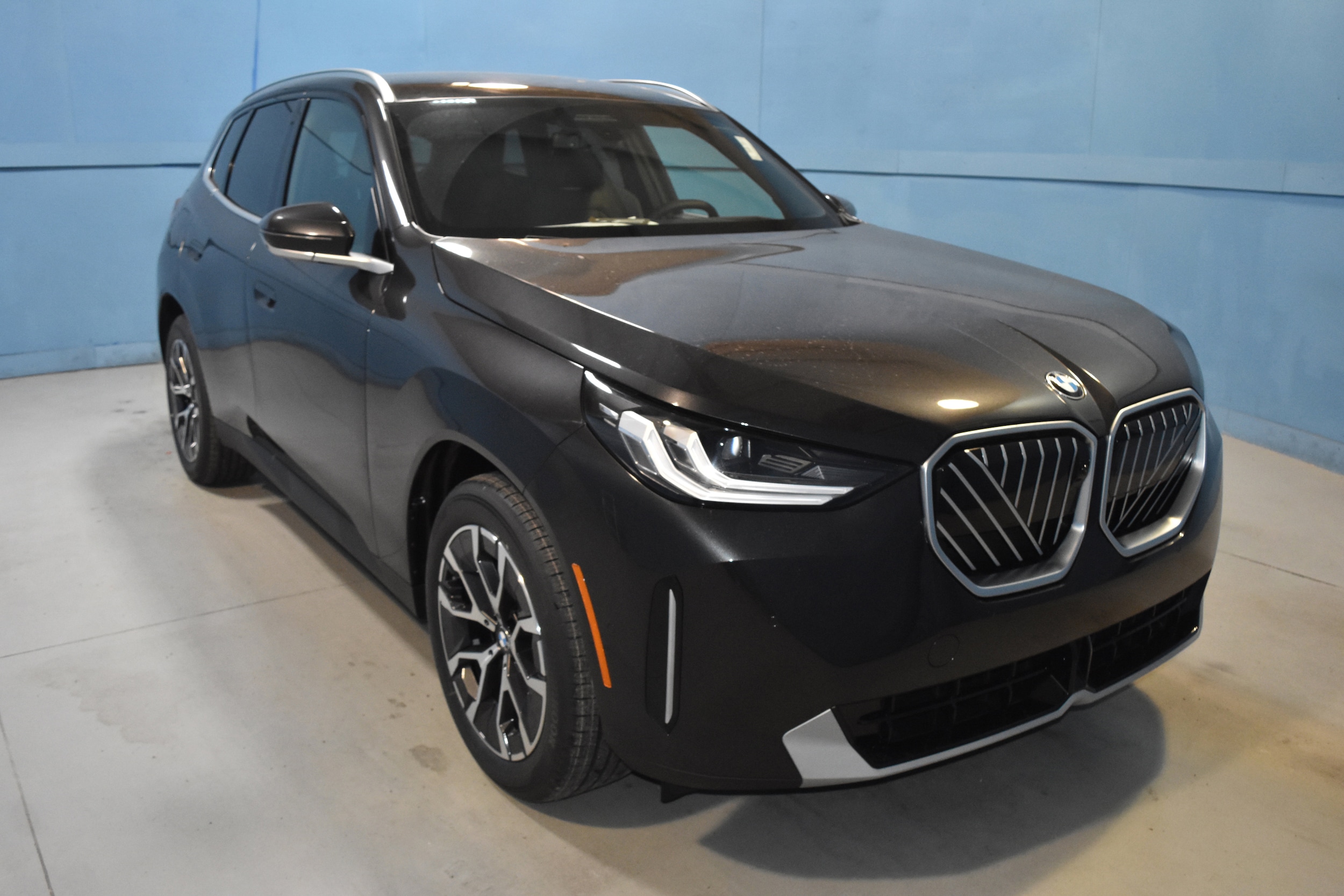 2026 BMW X3 30's photo