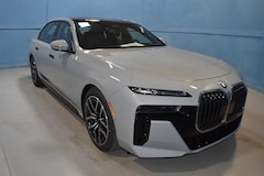 2026 BMW 740i xDrive Sedan