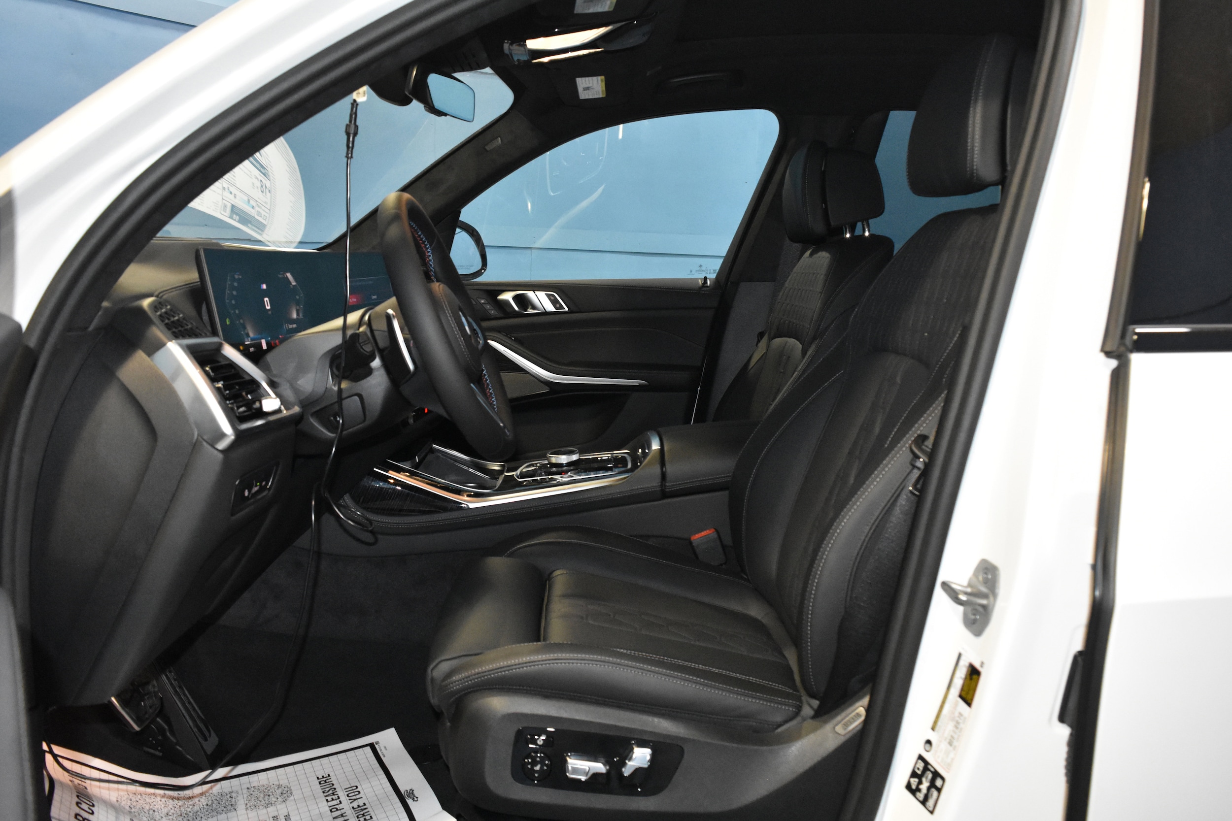 2026 BMW X7 M60i - Photo 7