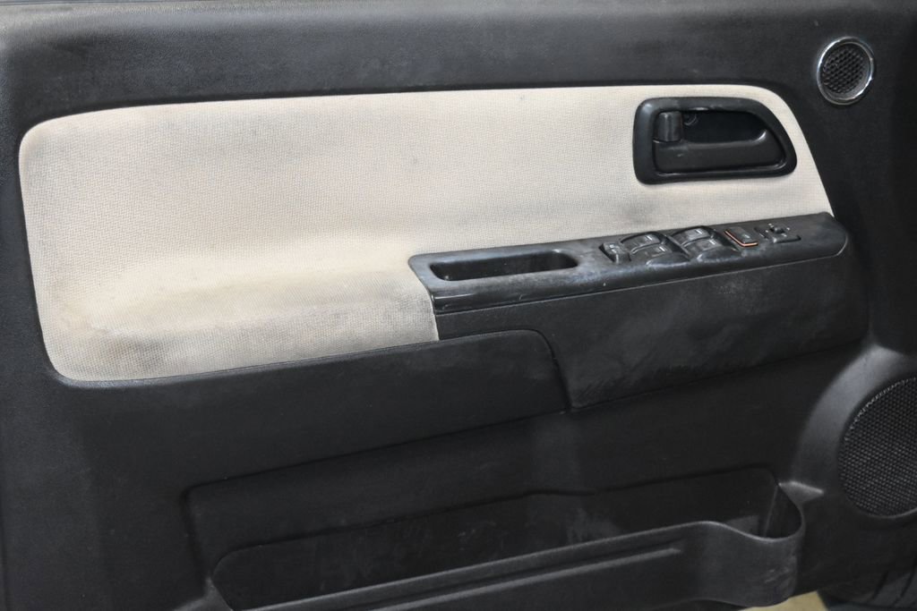 2007 Chevrolet Colorado LT photo 3