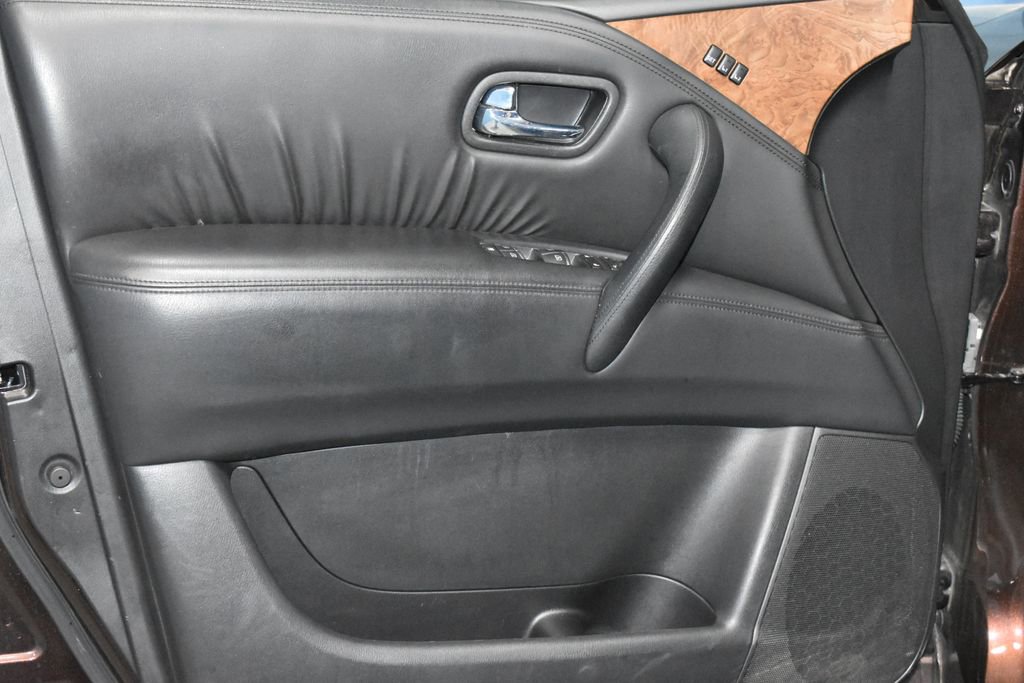 2022 Nissan Armada SL photo 3