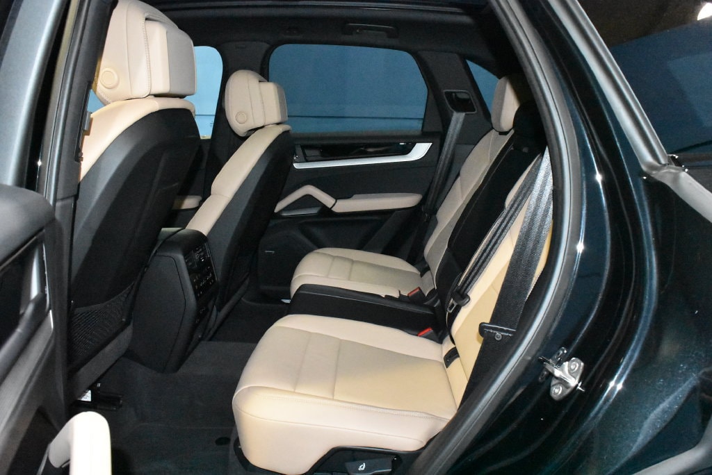 2026 Porsche Cayenne Base - Photo 22