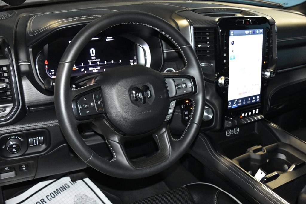 2023 Ram 1500 Limited photo 2