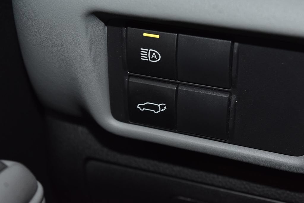 2022 Toyota Highlander XLE - Photo 19