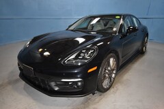 2023 Porsche Panamera 4 Platinum Edition 4D Hatchback