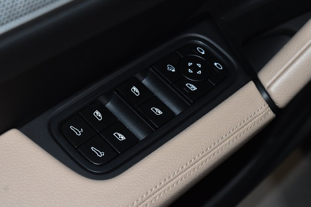 2026 Porsche Cayenne Base - Photo 8